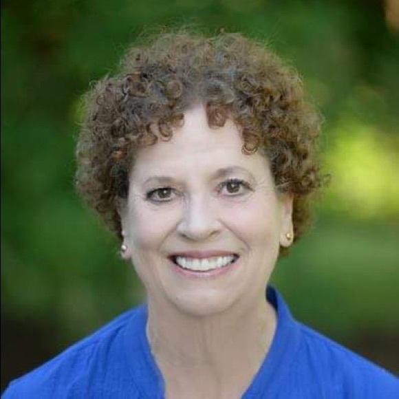 Meet your Posher, Cathy - Picture 1 of 1